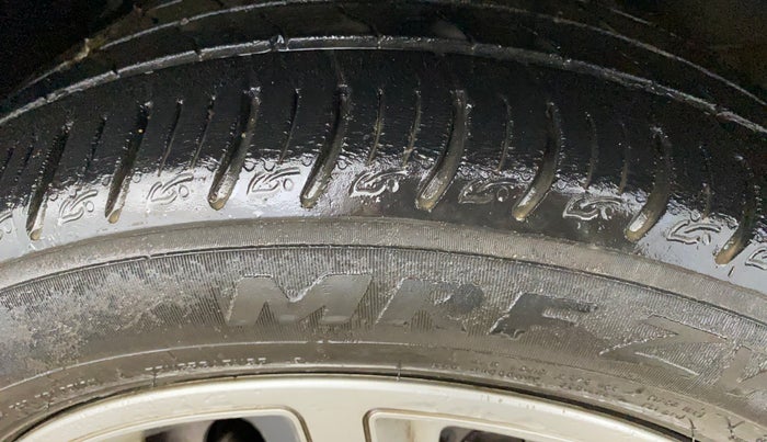 2021 Tata ALTROZ XT PETROL, Petrol, Manual, 52,639 km, Right Front Tyre Tread