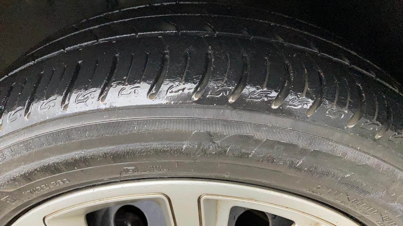 2021 Tata ALTROZ XT PETROL, Petrol, Manual, 52,244 km, Left Front Tyre Tread