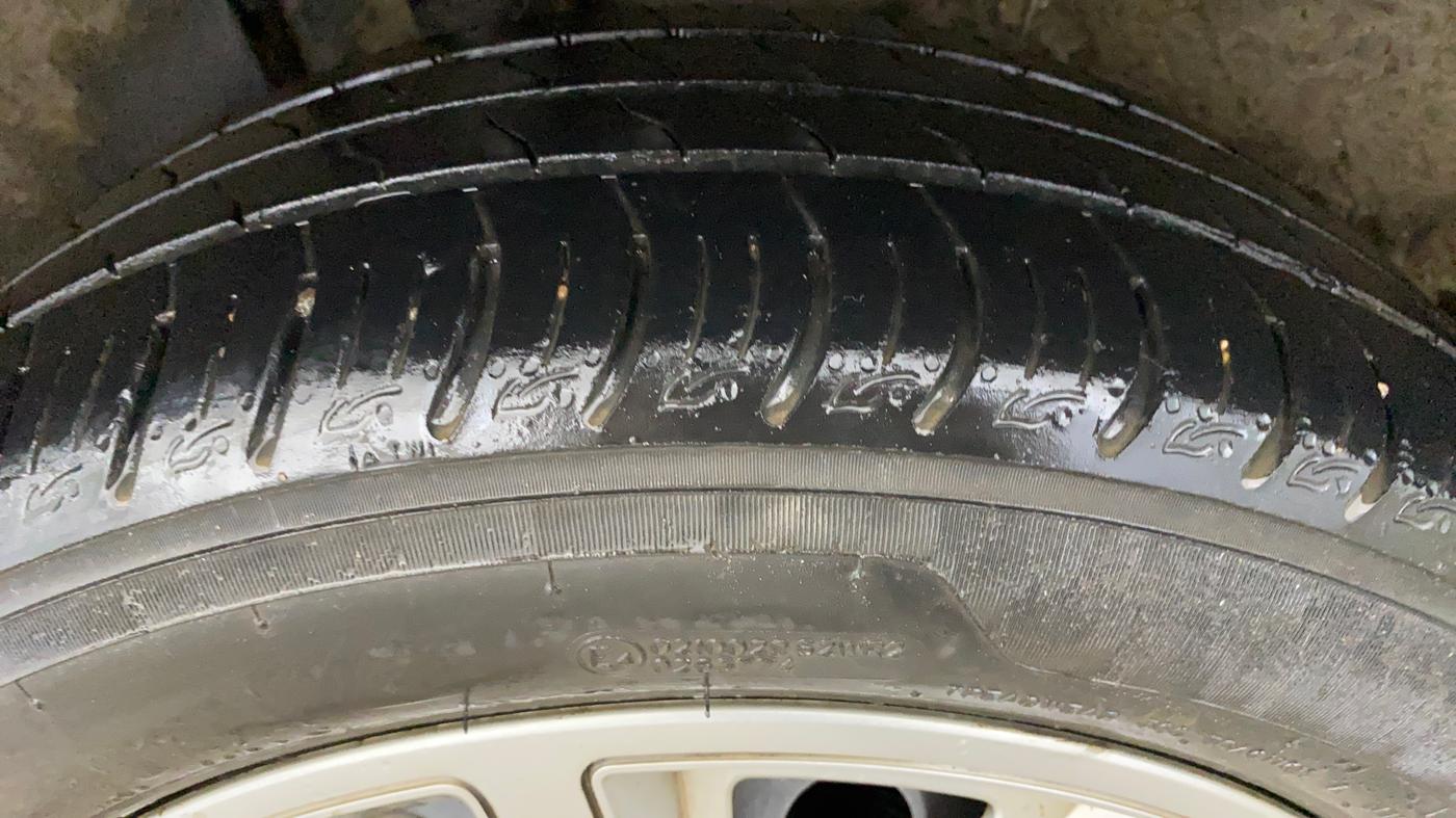 2021 Tata ALTROZ XT PETROL, Petrol, Manual, 52,244 km, Right Rear Tyre Tread