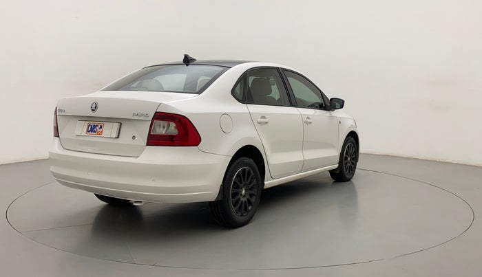 2015 Skoda Rapid 1.5 TDI CR ELEGANCE PLUS BLACK PACKAGE AT, Diesel, Automatic, 85,704 km, Right Back Diagonal