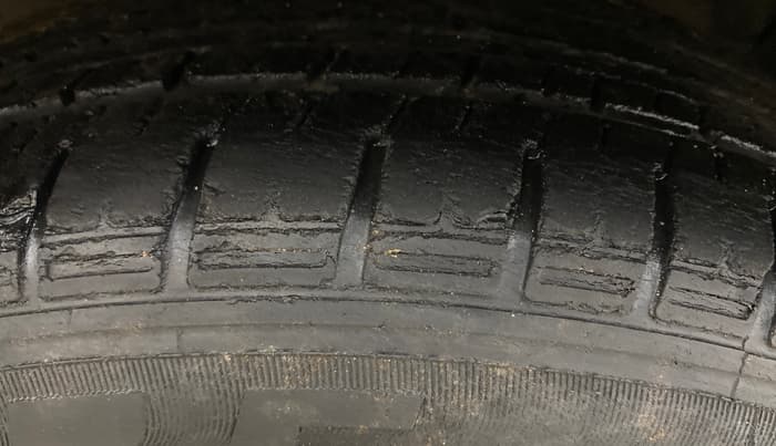 2015 Hyundai Creta SX PLUS 1.6 PETROL, Petrol, Manual, 88,888 km, Right Front Tyre Tread