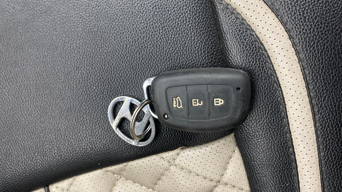 2015 Hyundai Creta SX PLUS 1.6 PETROL, Petrol, Manual, 88,888 km, Key Close Up