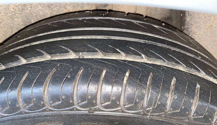 2021 Skoda KUSHAQ AMBITION 1.0L TSI MT, Petrol, Manual, 54,738 km, Left Rear Tyre Tread