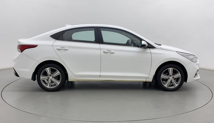2018 Hyundai Verna 1.6 CRDI SX + AT, Diesel, Automatic, 97,553 km, Right Side View