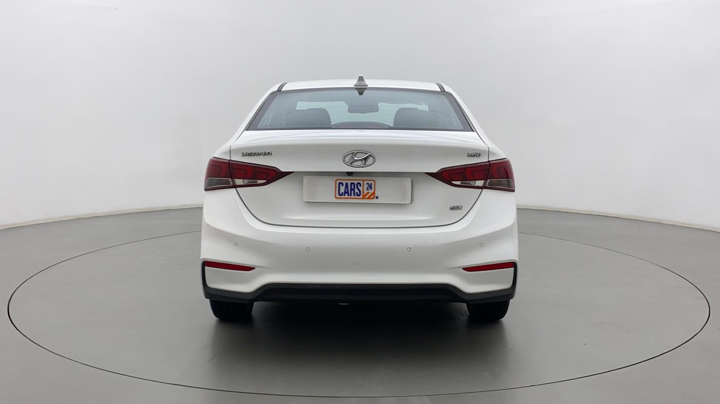 2018 Hyundai Verna 1.6 CRDI SX + AT, Diesel, Automatic, 97,553 km, Back/Rear