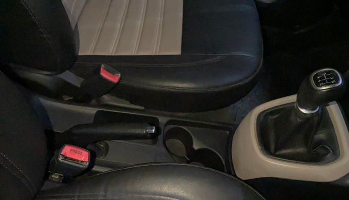 2014 Hyundai Grand i10 SPORTZ 1.2 KAPPA VTVT, Petrol, Manual, 98,870 km, Gear Lever