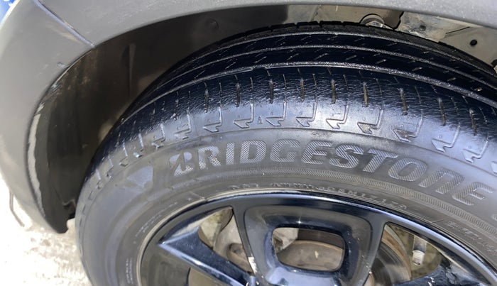 2017 Maruti IGNIS ZETA 1.2 AMT, Petrol, Automatic, 39,407 km, Left Front Tyre Tread