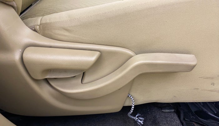 2015 Honda Amaze 1.2L I-VTEC S, Petrol, Manual, 20,240 km, Driver Side Adjustment Panel