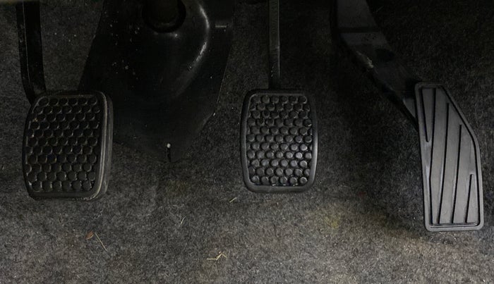2018 Maruti Alto K10 VXI P, Petrol, Manual, 34,198 km, Pedals