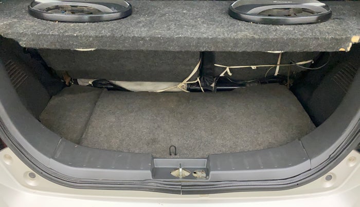 2012 Maruti Wagon R 1.0 LXI, Petrol, Manual, 17,837 km, Boot Inside