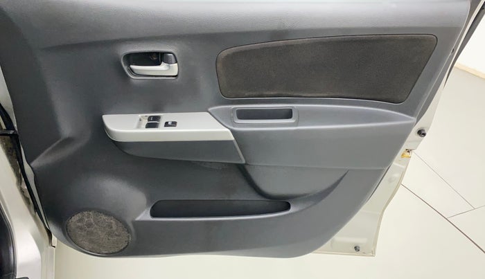 2012 Maruti Wagon R 1.0 LXI, Petrol, Manual, 17,837 km, Driver Side Door Panels Control