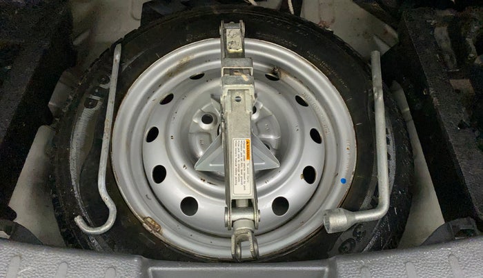 2012 Maruti Wagon R 1.0 LXI, Petrol, Manual, 17,837 km, Spare Tyre