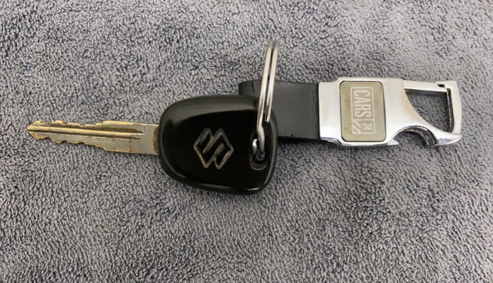 2012 Maruti Wagon R 1.0 LXI, Petrol, Manual, 17,837 km, Key Close Up