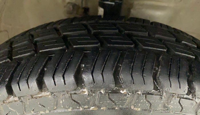 2012 Maruti Wagon R 1.0 LXI, Petrol, Manual, 17,837 km, Right Front Tyre Tread
