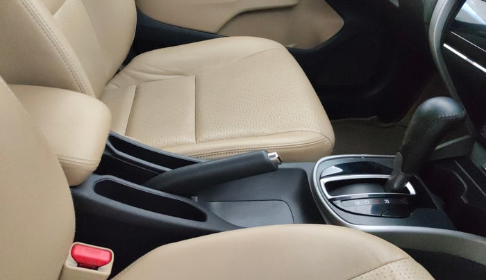 2018 Honda City 1.5L I-VTEC ZX CVT, Petrol, Automatic, 60,344 km, Gear Lever