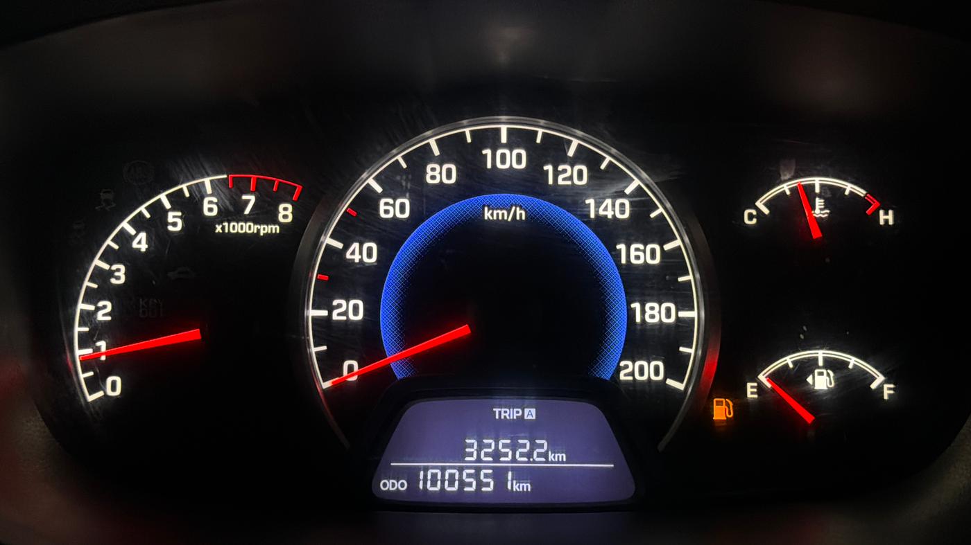 2017 Hyundai Grand i10 MAGNA 1.2 KAPPA VTVT, Petrol, Manual, 1,00,541 km, Odometer Image