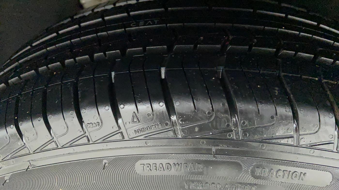 2013 BMW X3 XDRIVE 20D, Diesel, Automatic, 71,863 km, Right Rear Tyre Tread
