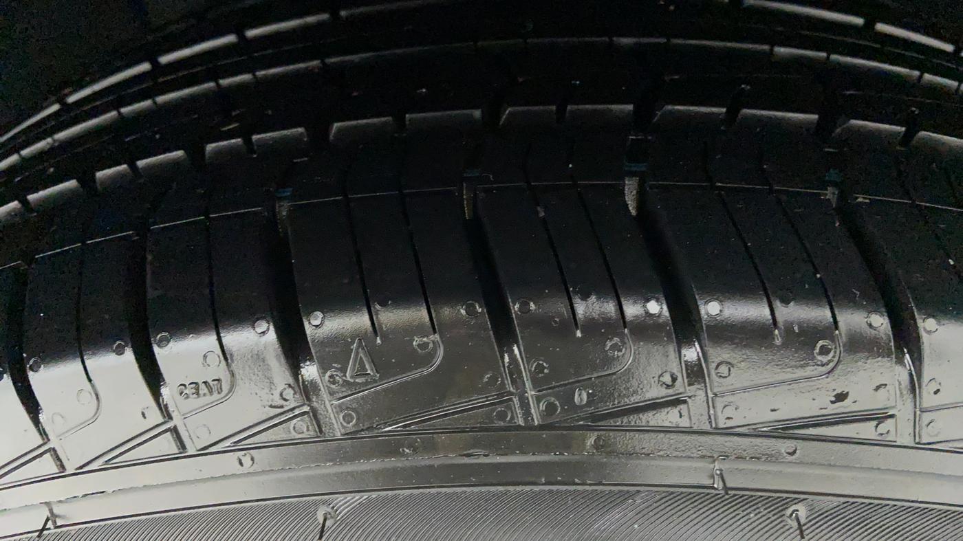 2013 BMW X3 XDRIVE 20D, Diesel, Automatic, 71,863 km, Right Front Tyre Tread