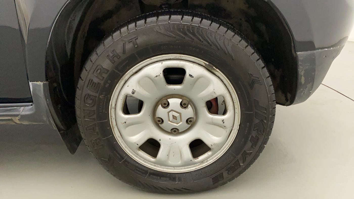 2014 Renault Duster RXE PETROL, Petrol, Manual, 41,690 km, Right Front Wheel