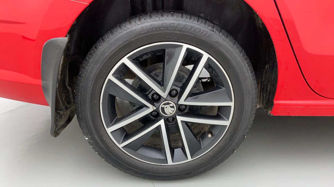 2020 Skoda Rapid STYLE TSI, Petrol, Manual, 1,14,171 km, Right Rear Wheel