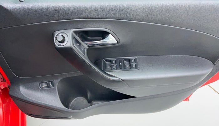 2020 Skoda Rapid STYLE TSI, Petrol, Manual, 1,14,171 km, Driver Side Door Panels Control