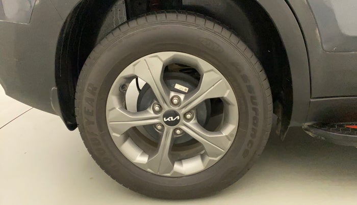 2021 KIA SELTOS HTK PLUS 1.5 IMT, Petrol, Manual, 15,590 km, Right Rear Wheel