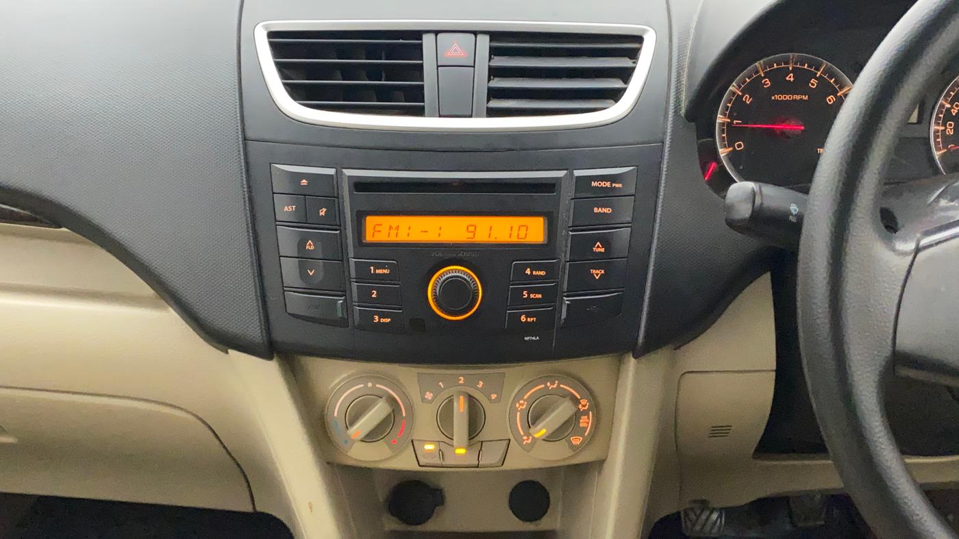 2014 Maruti Swift Dzire VXI, Petrol, Manual, 55,989 km, Air Conditioner