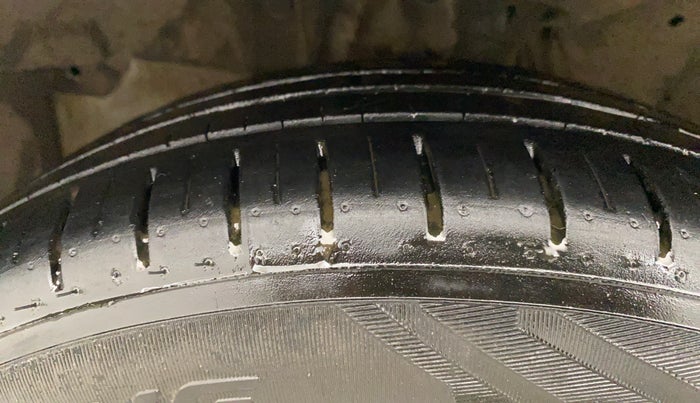 2017 Honda Jazz 1.2L I-VTEC V AT, Petrol, Automatic, 78,099 km, Left Front Tyre Tread