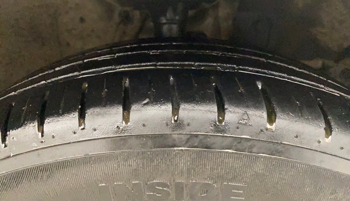 2017 Honda Jazz 1.2L I-VTEC V AT, Petrol, Automatic, 78,099 km, Right Front Tyre Tread