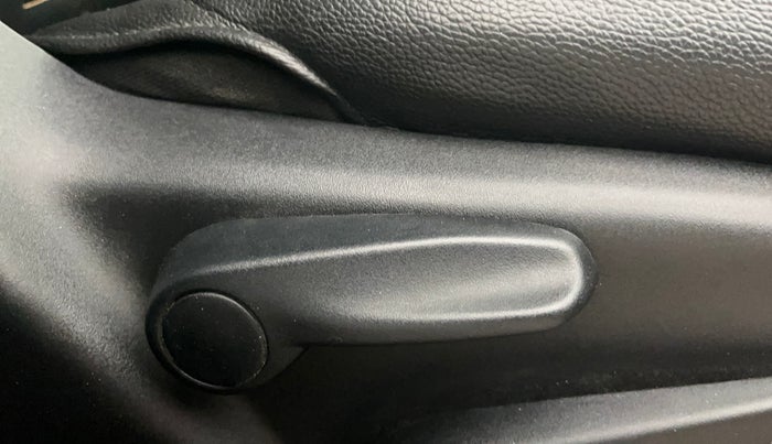 2019 Jeep Compass SPORT PLUS 2.0 DIESEL, Diesel, Manual, 67,992 km, Driver Side Adjustment Panel