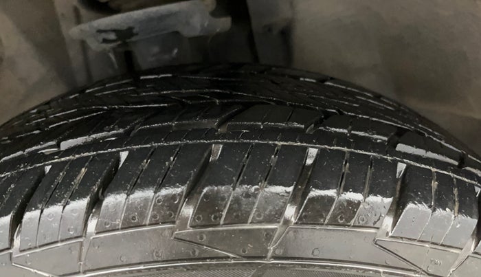 2019 Jeep Compass SPORT PLUS 2.0 DIESEL, Diesel, Manual, 67,992 km, Right Front Tyre Tread