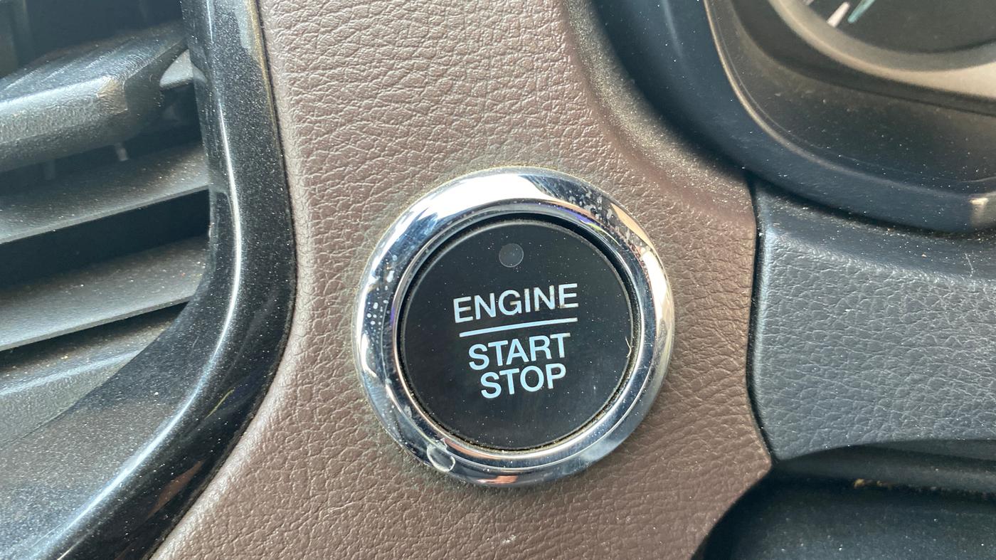 2018 Ford FREESTYLE TITANIUM PLUS 1.2 PETROL, Petrol, Manual, 1,36,610 km, Keyless Start/ Stop Button