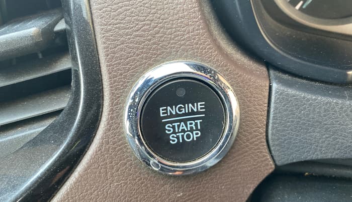 2018 Ford FREESTYLE TITANIUM PLUS 1.2 PETROL, Petrol, Manual, 1,36,610 km, Keyless Start/ Stop Button