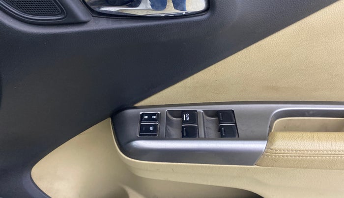 2016 Honda City 1.5L I-VTEC VX CVT, Petrol, Automatic, 98,025 km, Driver Side Door Panels Control