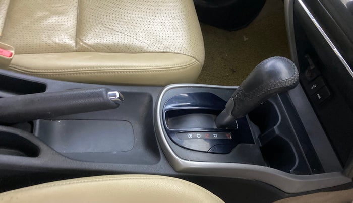 2016 Honda City 1.5L I-VTEC VX CVT, Petrol, Automatic, 98,025 km, Gear Lever