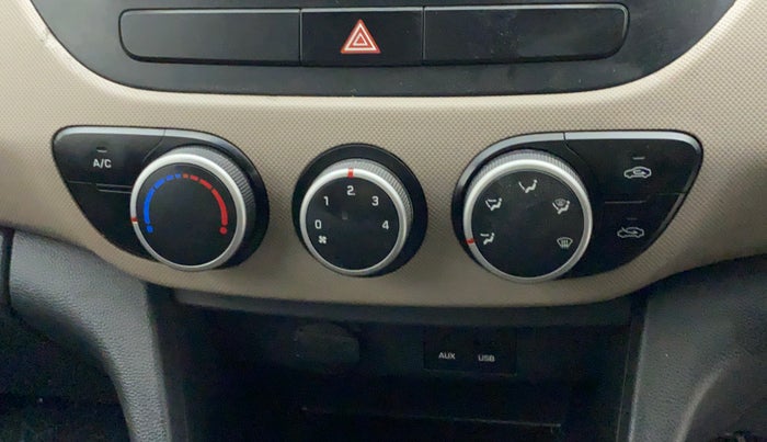 2014 Hyundai Grand i10 SPORTZ 1.2 KAPPA VTVT, Petrol, Manual, 80,039 km, AC Unit - Car heater not working
