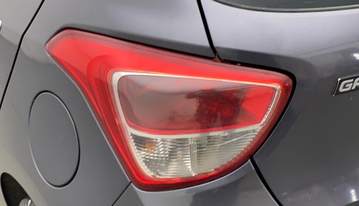 2014 Hyundai Grand i10 SPORTZ 1.2 KAPPA VTVT, Petrol, Manual, 80,039 km, Left tail light - Minor scratches
