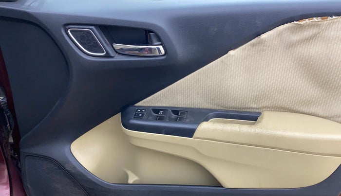 2017 Honda City 1.5L I-VTE V CVT, Petrol, Automatic, 51,385 km, Driver Side Door Panels Control