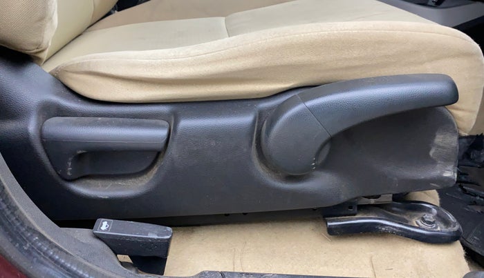 2017 Honda City 1.5L I-VTE V CVT, Petrol, Automatic, 51,385 km, Driver Side Adjustment Panel