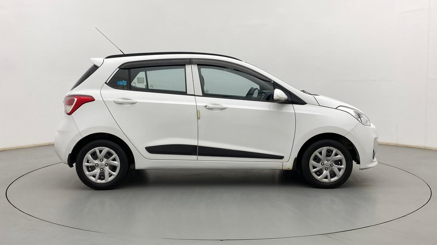 2018 Hyundai Grand i10 SPORTZ 1.2 KAPPA VTVT, Petrol, Manual, 51,183 km, Right Side View