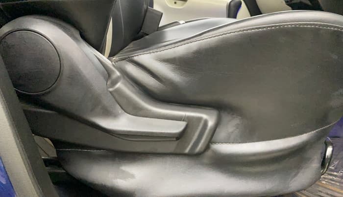 2019 Maruti IGNIS DELTA 1.2 AMT, Petrol, Automatic, 57,260 km, Driver Side Adjustment Panel