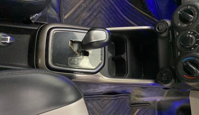 2019 Maruti IGNIS DELTA 1.2 AMT, Petrol, Automatic, 57,260 km, Gear Lever