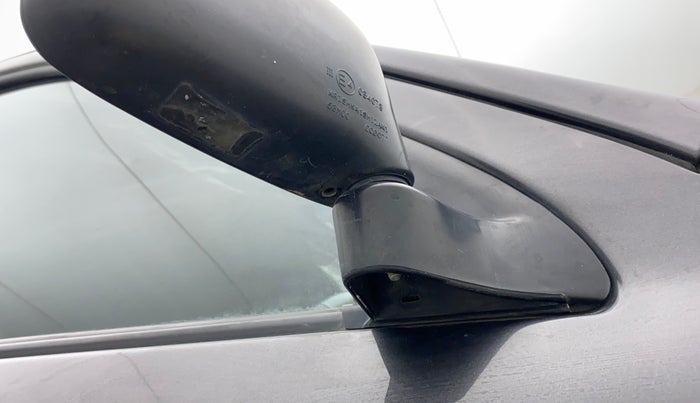 2020 Maruti Alto LXI, Petrol, Manual, 28,756 km, Right rear-view mirror - Cover has minor damage