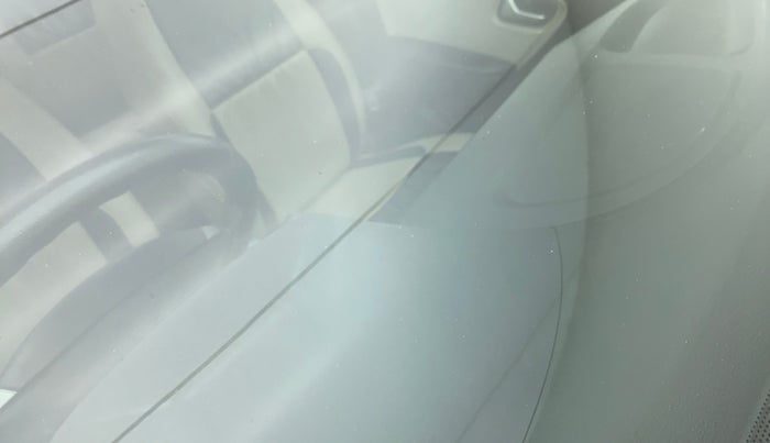 2020 Maruti Alto LXI, Petrol, Manual, 28,756 km, Front windshield - Minor spot on windshield