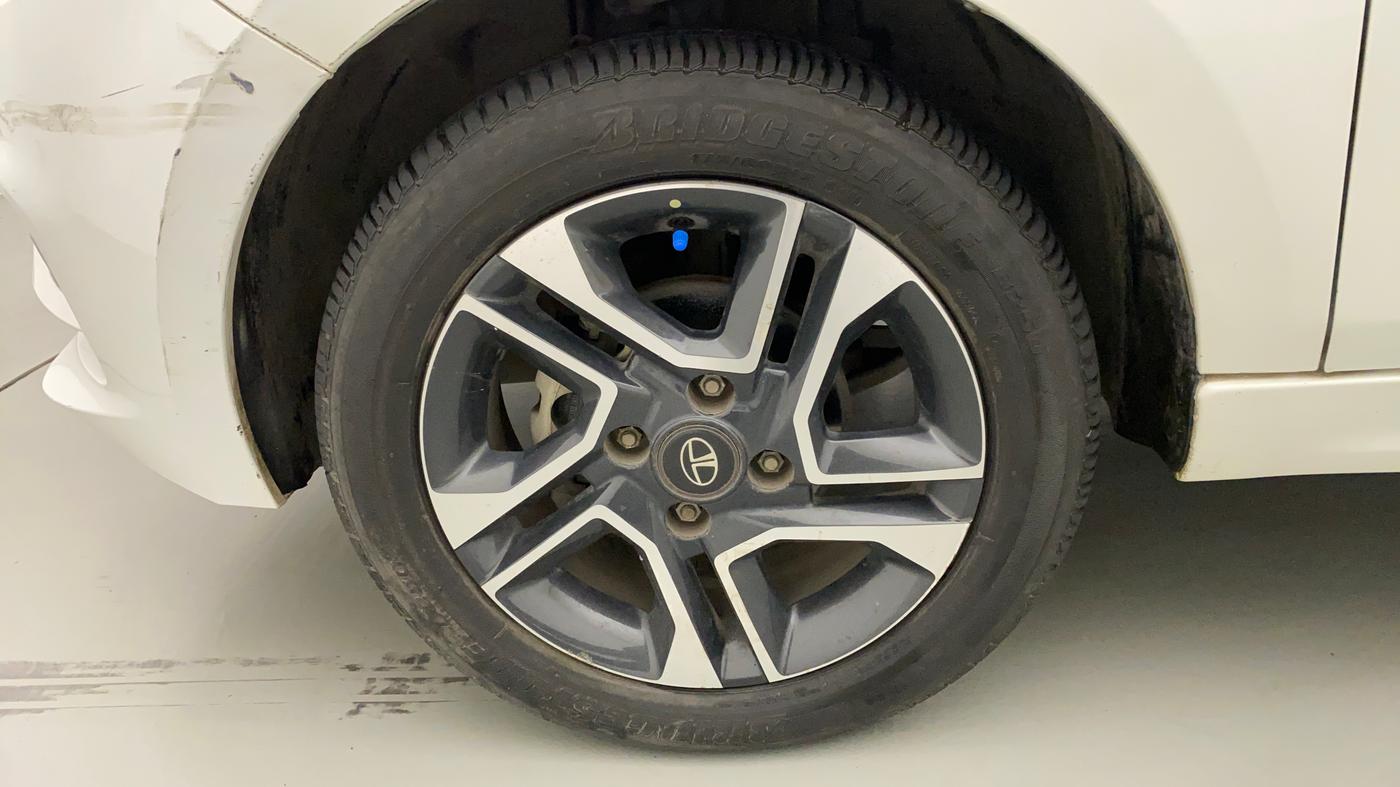 2020 Tata TIGOR XZA PLUS PETROL, Petrol, Automatic, 10,957 km, Left Front Wheel