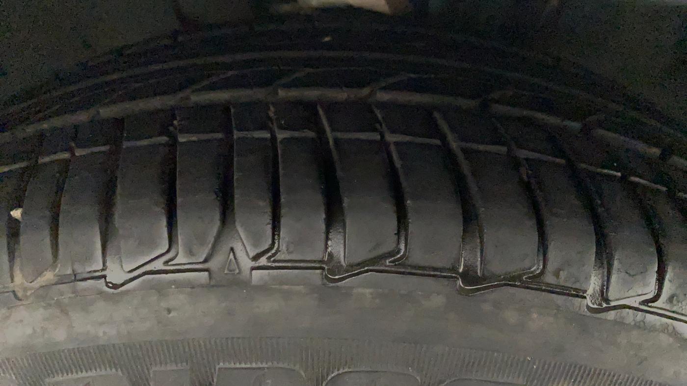 2020 Tata TIGOR XZA PLUS PETROL, Petrol, Automatic, 10,957 km, Right Rear Tyre Tread