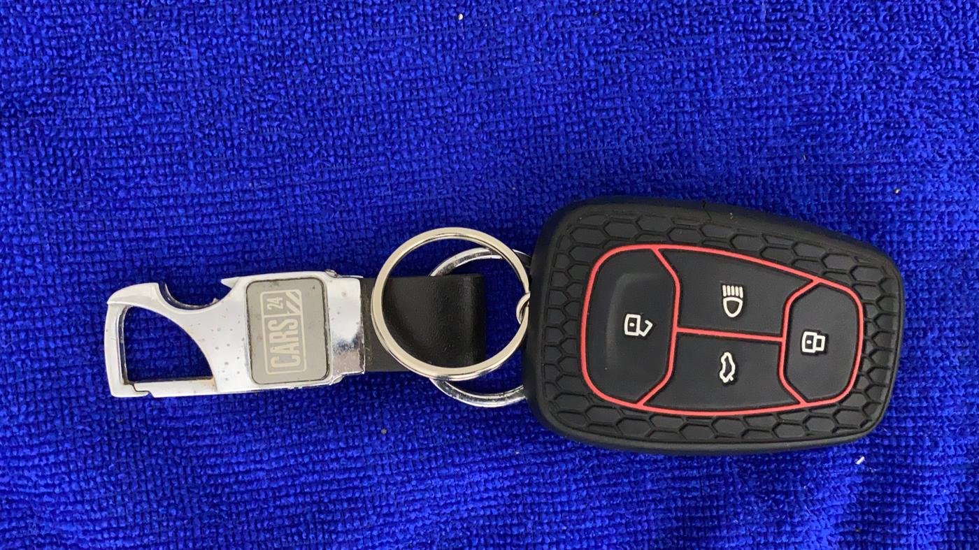 2020 Tata TIGOR XZA PLUS PETROL, Petrol, Automatic, 10,957 km, Key Close Up