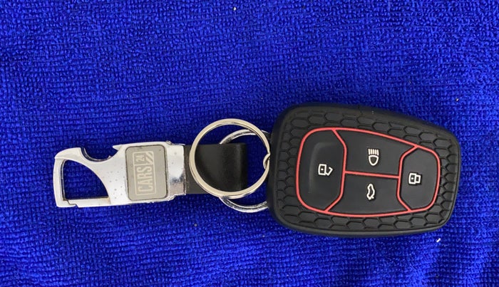 2020 Tata TIGOR XZA PLUS PETROL, Petrol, Automatic, 10,957 km, Key Close Up