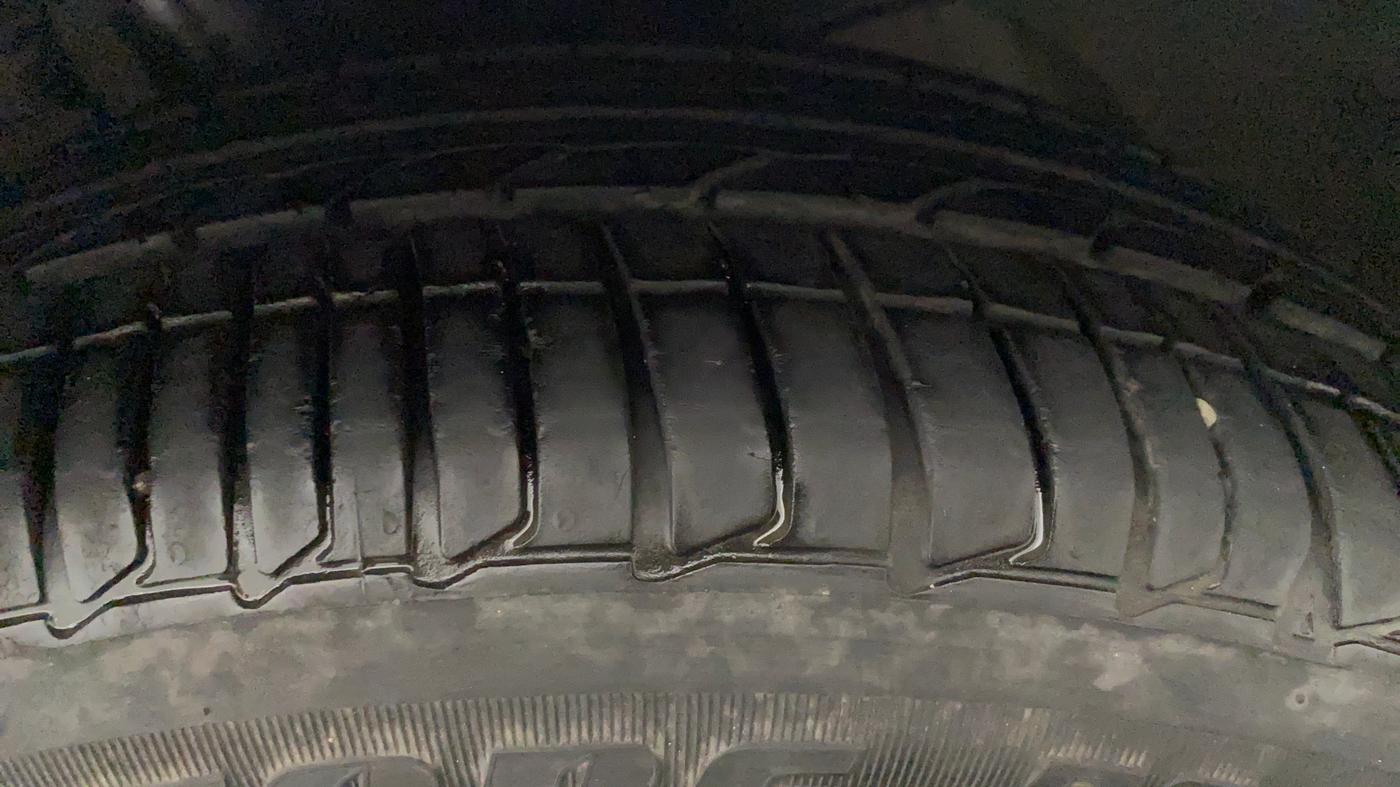 2020 Tata TIGOR XZA PLUS PETROL, Petrol, Automatic, 10,957 km, Left Front Tyre Tread