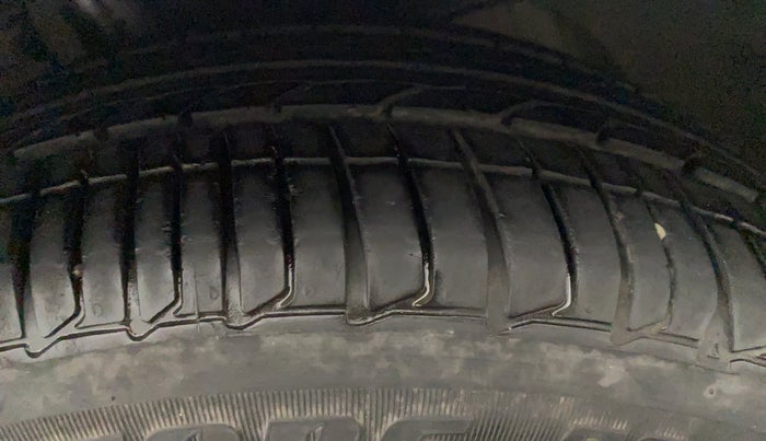 2020 Tata TIGOR XZA PLUS PETROL, Petrol, Automatic, 10,957 km, Left Front Tyre Tread
